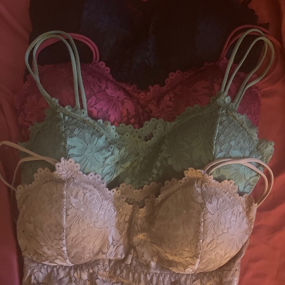 Lace Bralettes set of 4 different colors XL - Picture 2 of 5